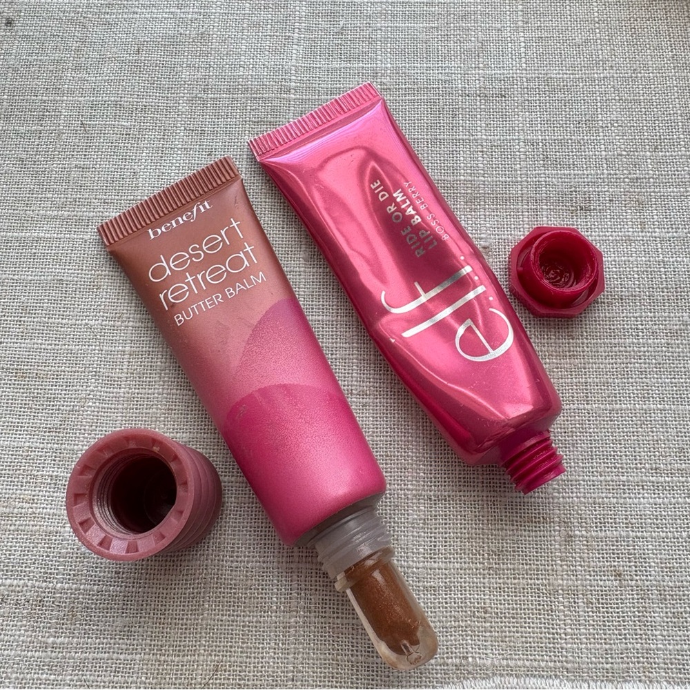 Makeup Bundle - Picture 10 of 13